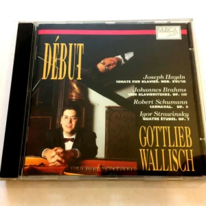 HAYDN, BRAHMS, SCHUMANN, TRAWINSKY: GOTTLIEB WALLISCH DÉBUT/CD