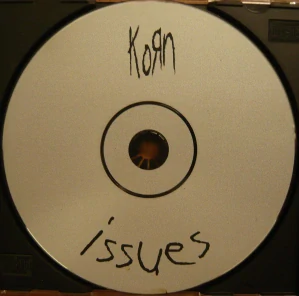 KORN: ISSUES/CD(BEZ BOOKLETU)
